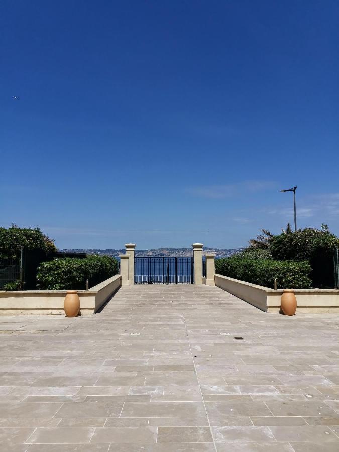 A 50 Metres De La Plage Et 10 Minutes Du Vieux Port 70M2 Sur La Corniche Vue Mer Marseille Exterior photo